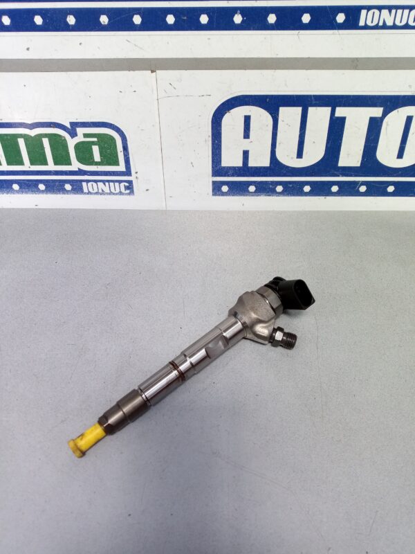 Injector 05L130277E 0445110835 2.0 TDI Volkswagen Golf 8 (CD1)  2019-2022
