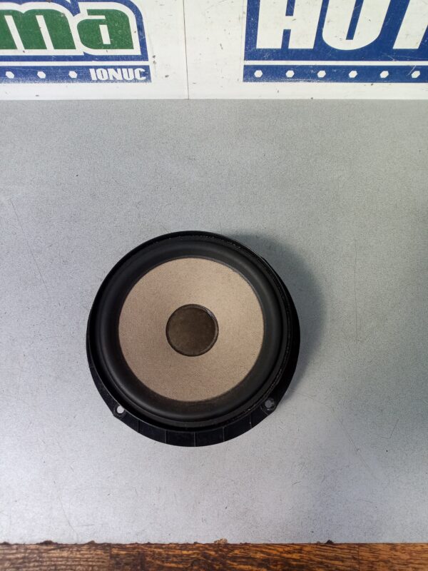 Boxa fata fara cod Volkswagen Polo 9N  2001-2009