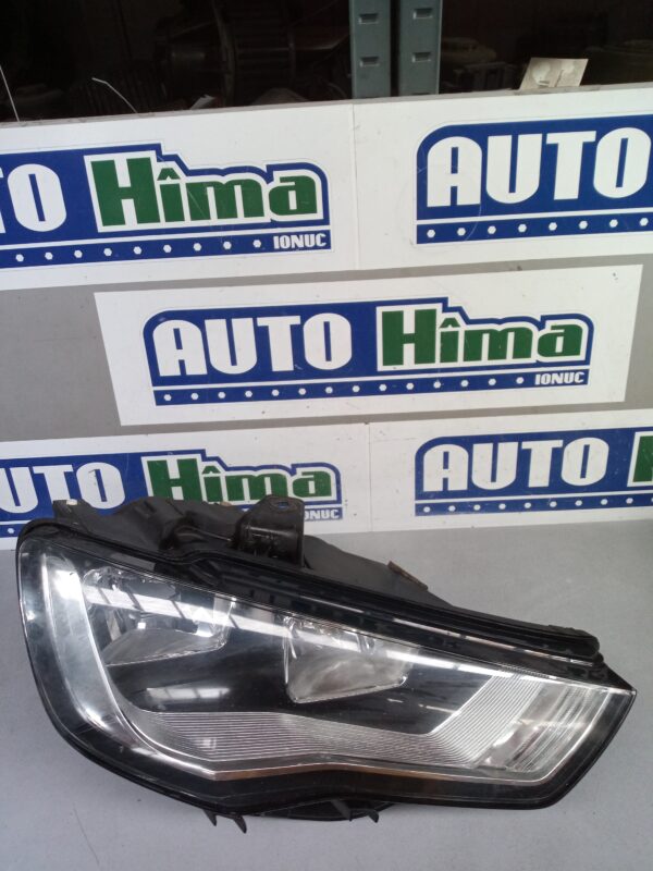 Far dreapta 8V0941004A Audi A3 8V  2013-2019