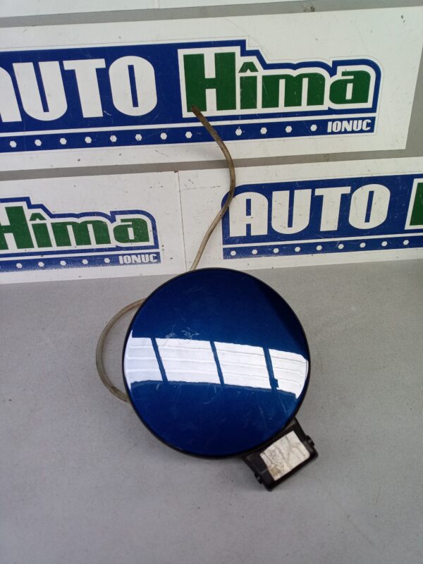 Usita rezervor 5M0809857 Volkswagen Golf 6 Plus (AJ5)  2009-2013