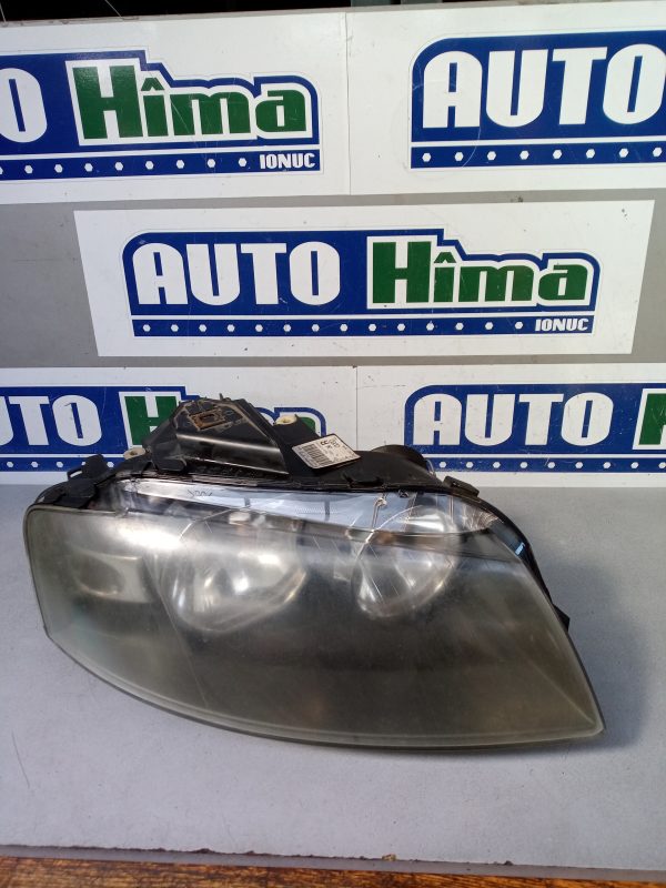 Far dreapta 8P0941004L Audi A3 8P 2003-2012