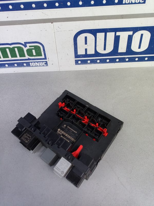 Calculator confort 3C0937049B Volkswagen PASSAT B6  2005-2011